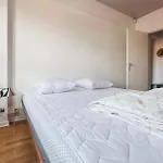 2 Bedroom Cozy In Apartment Ostend