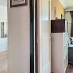 2 Bedroom Cozy In Apartment Ostend